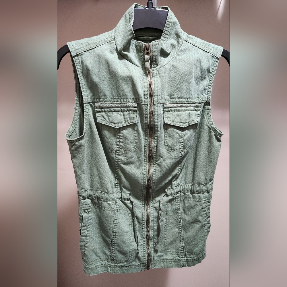 Merona Sleeveless Light Green Vest